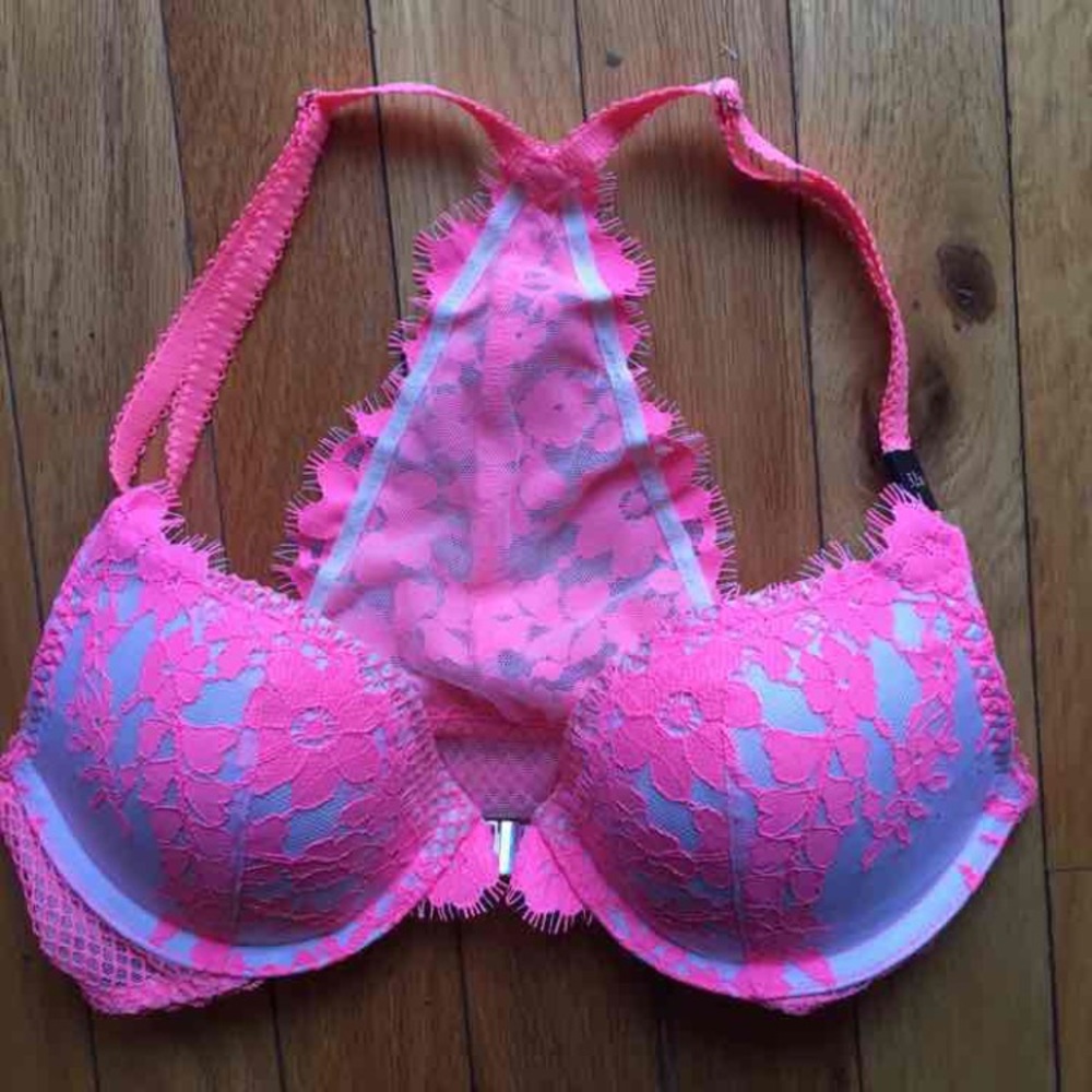 NEW VS Body By Victoria Front Clasp Lace Bra