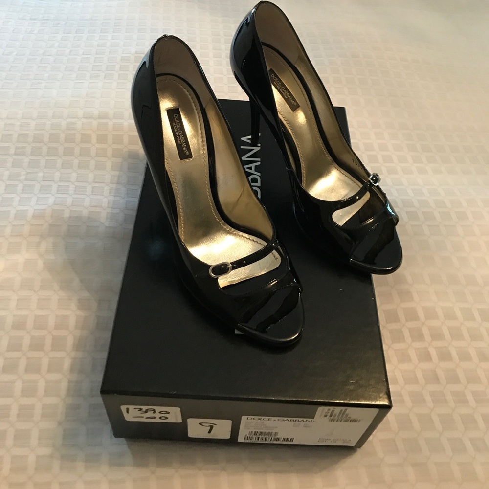 Dolce and gabbana shoes