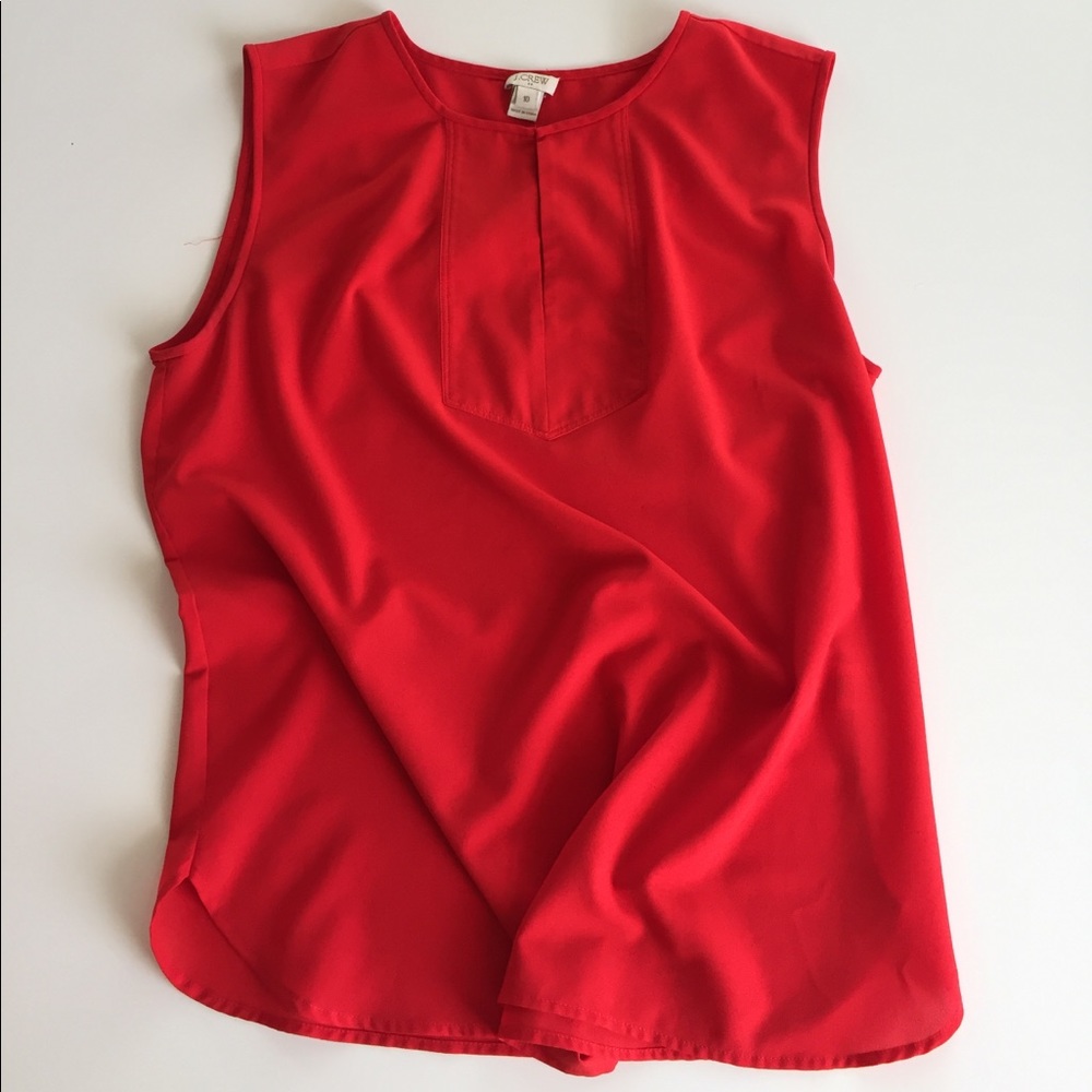Red J.Crew shell top with key hole detail