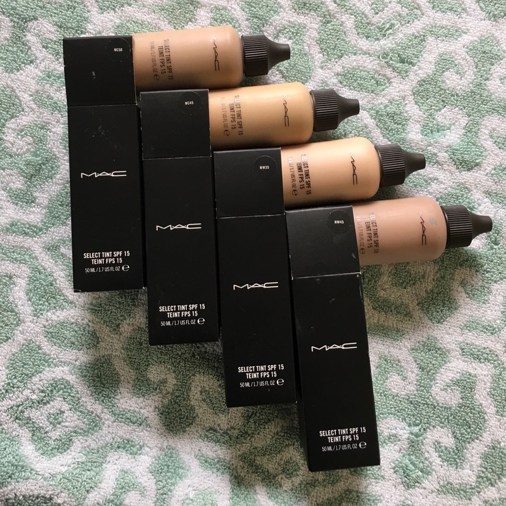 M•A•C Cosmetics Select Tint SPF15
