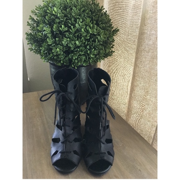 SOLD - Picture 3 of 5