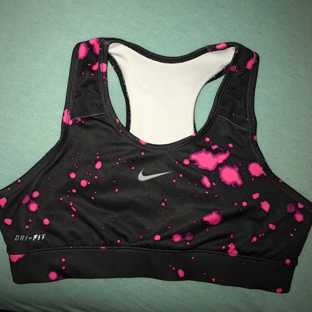Nike sports bra