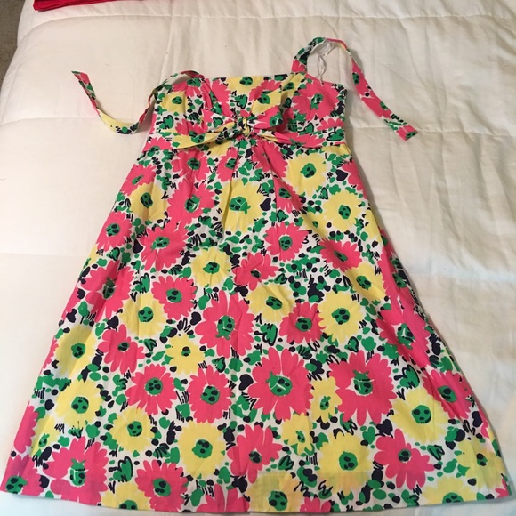 Lilly Pulitzer cute floral summer dress - Picture 1 of 3