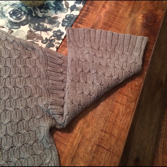 Sweater - Picture 2 of 3