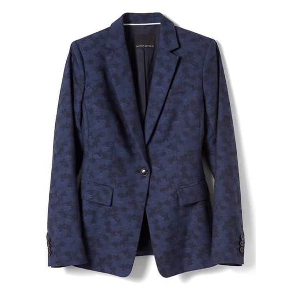 banana republic • blue camo one button blazer • 12 - Picture 3 of 3