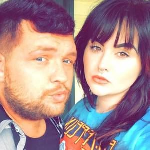 Meet your Posher, Wesley