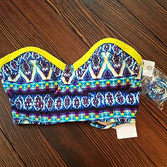 Strappy Back Bikini Top - Picture 2 of 5