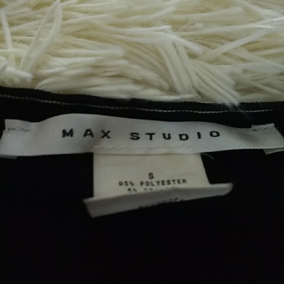 Sleeveless top - Picture 4 of 4