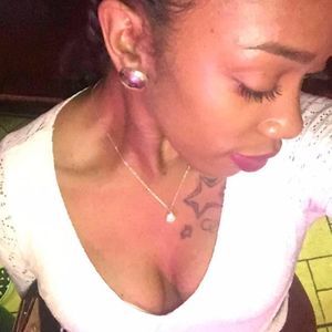 Meet your Posher, Tonicea