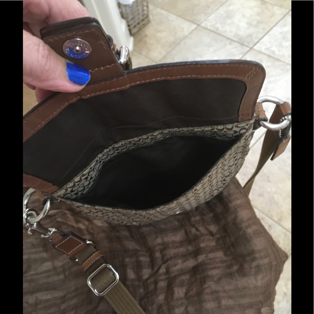 Coach Authentic small Crossbody - Picture 6 of 6
