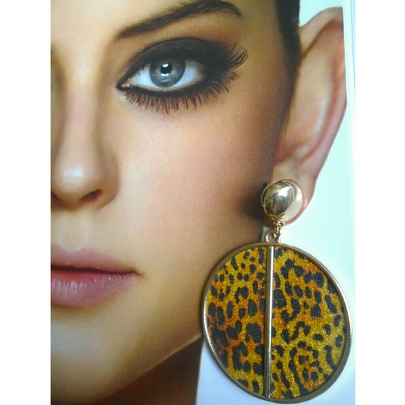 @richera137 Jewelry - NWT! LEOPARD STATEMENT EARRINGS