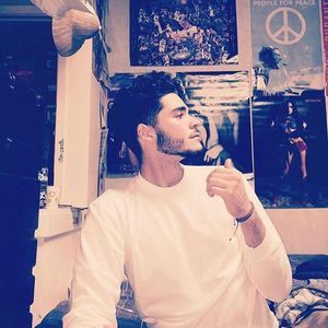 Meet your Posher, Fernando