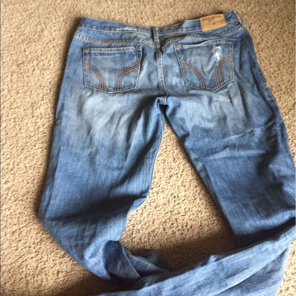 Hollister Jeans - Picture 3 of 3