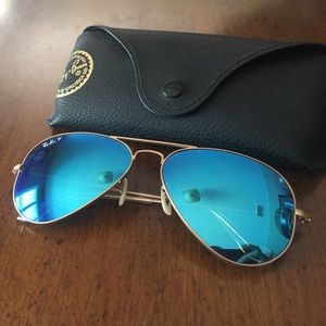 Polarized blue mirrored Ray Ban aviators