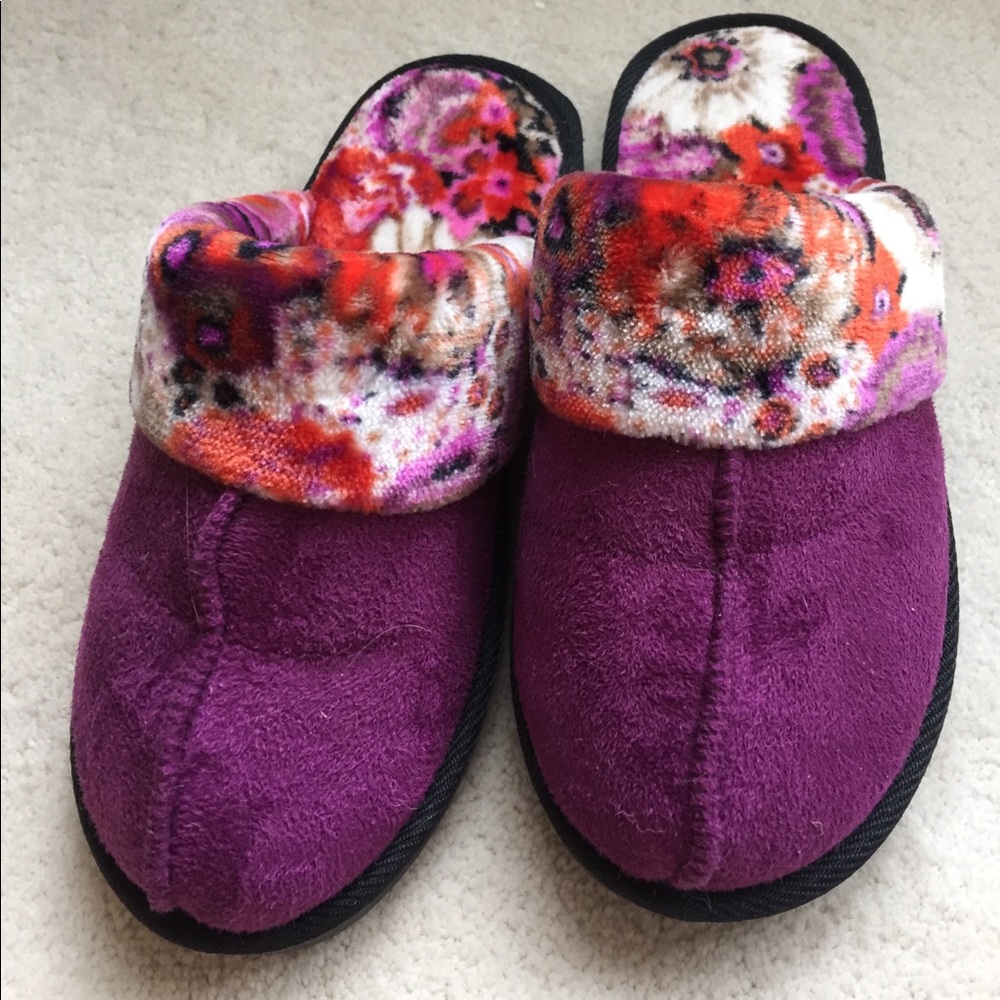 Vera Bradley slippers