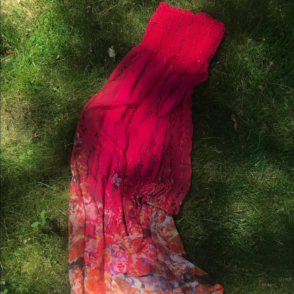 Beautiful Strapless Floral Maxi