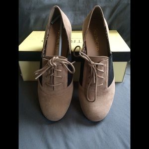 Women's Casual Shoes by Restricted