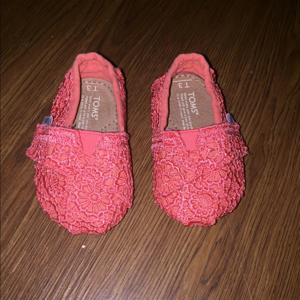 Tiny Toms