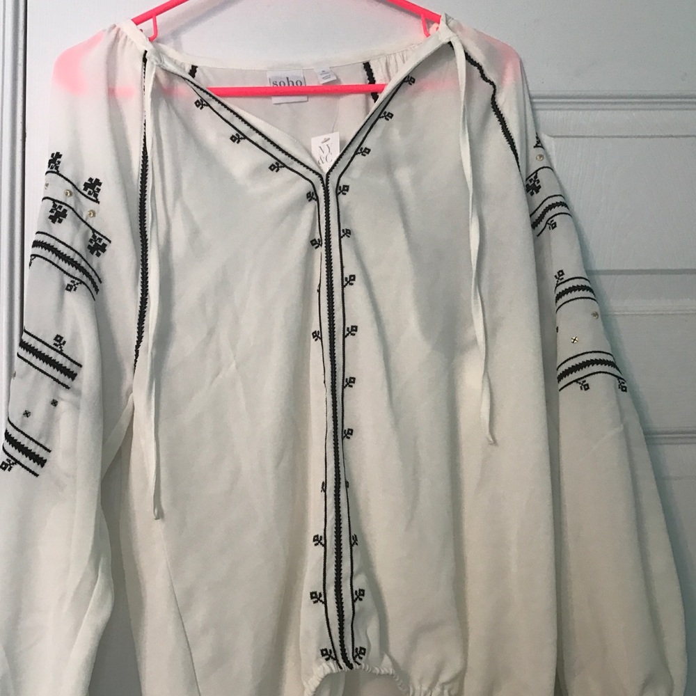 New York and Company soho top new with tags