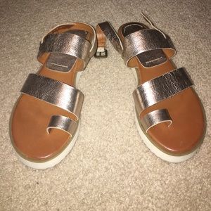 Trendy fun sandal