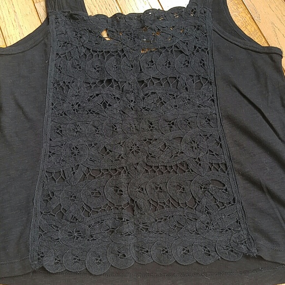 ♦ 3 for $15 American Eagle Crochet Back Tank - Picture 4 of 7