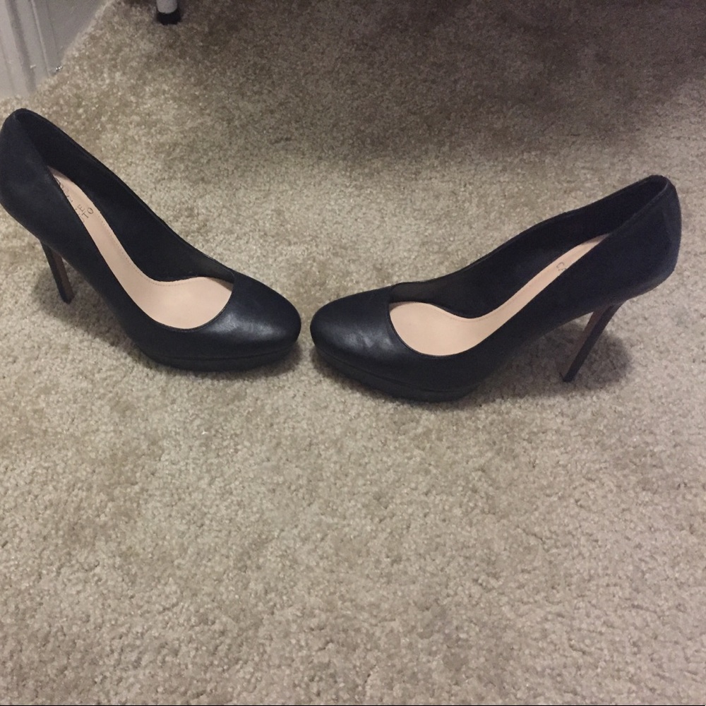 Vince Camuto pumps