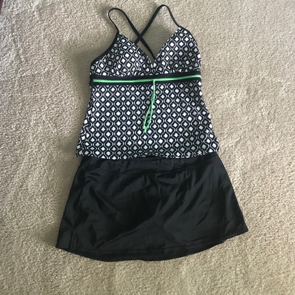 Women's swimsuit