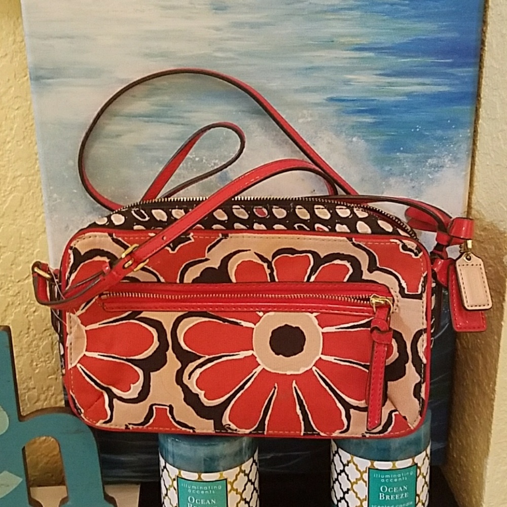 Coach crossbody red flower