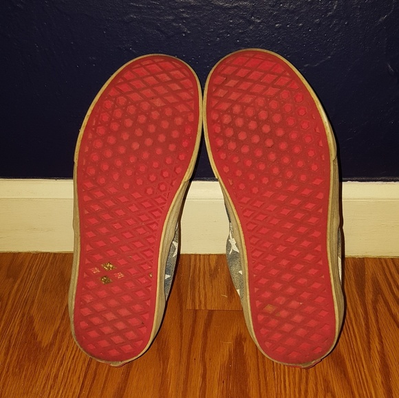 Vans - Picture 2 of 3