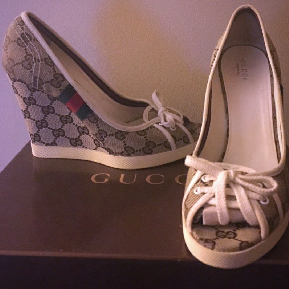 Gucci wedges