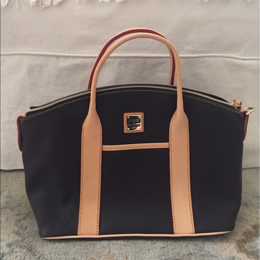 Dooney & Bourke Bag
