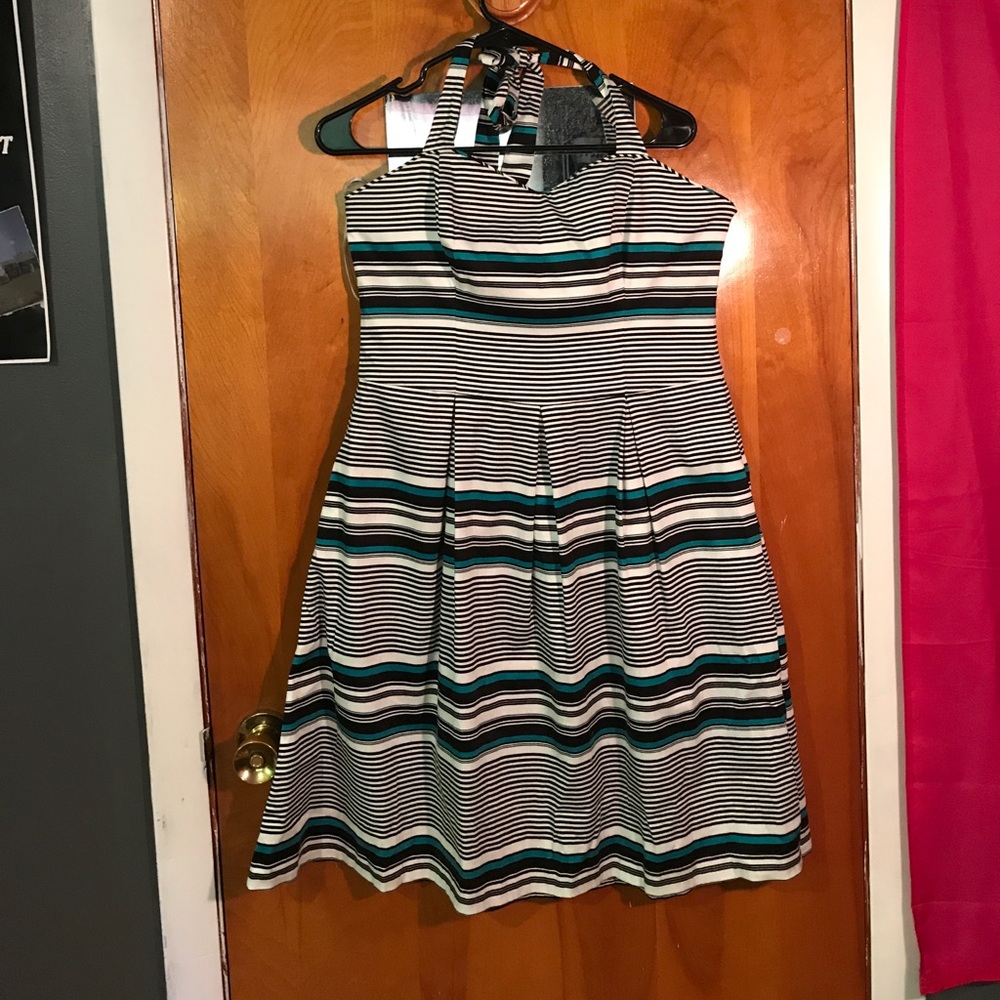 Knee length halter dress with pockets
