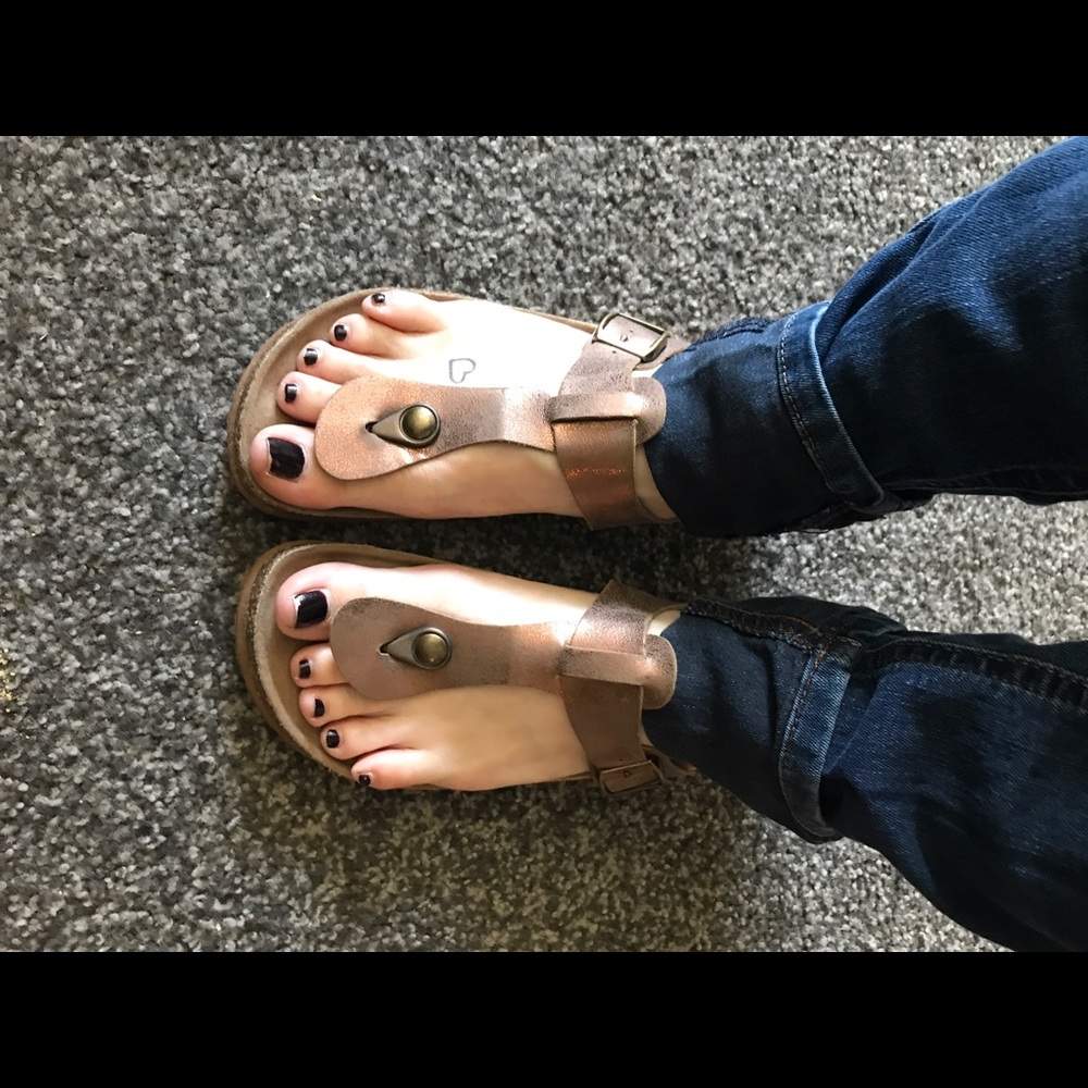 Mossimo co. Birkenstock style sandal