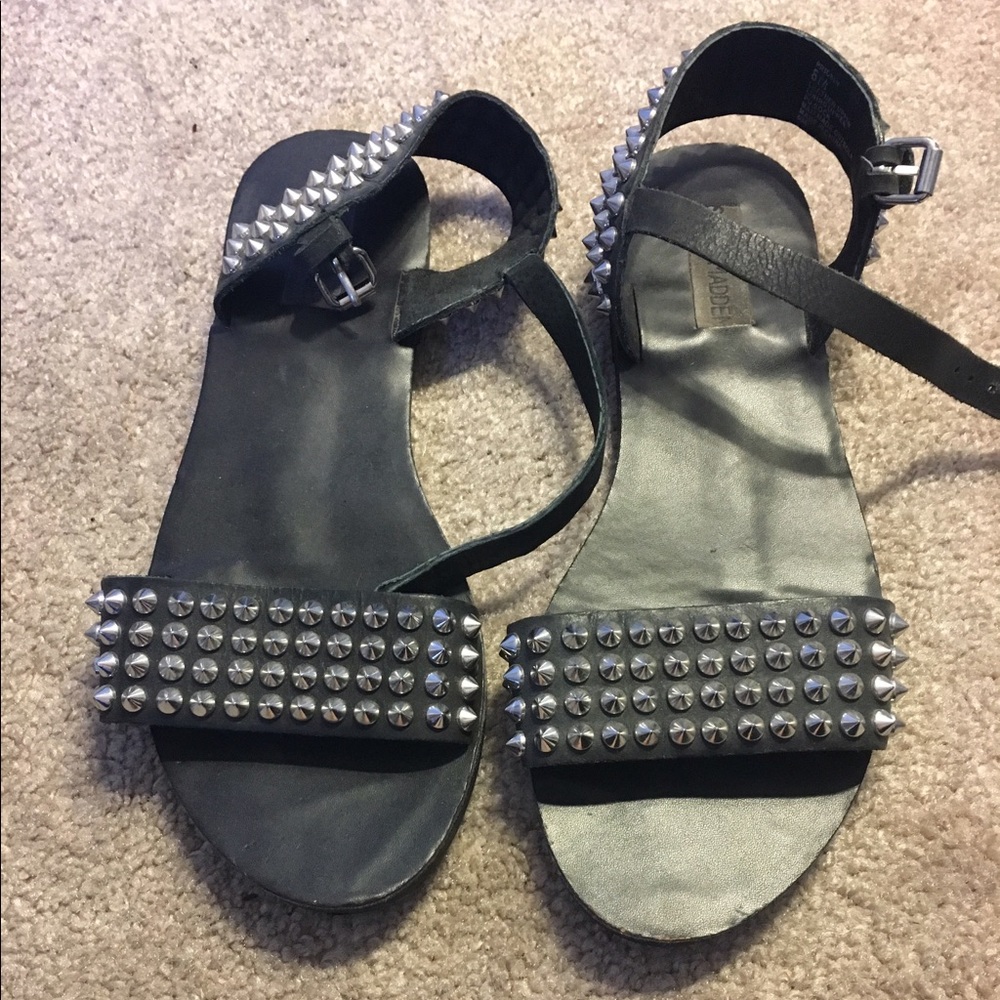 Studded steve madden sandals