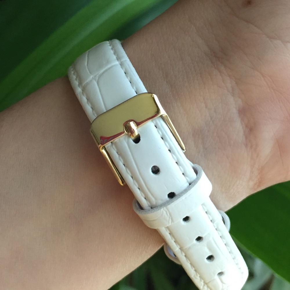 Watch - Picture 3 of 4