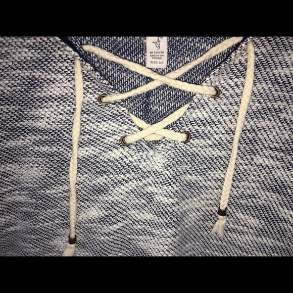 American Rag Pullover 💙 - Picture 5 of 6