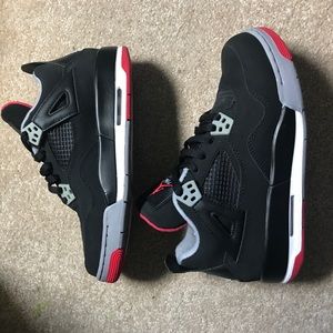 Jordan bred 4 6.5y BARELY worn