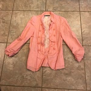 Pink three-quarter sleeve blazer