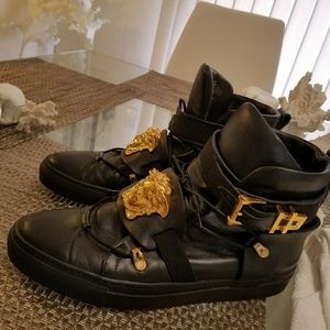 Authentic versace sneakers