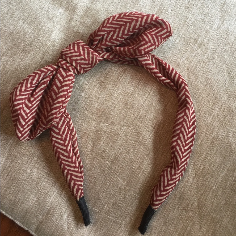 Bow headband - bendable bow