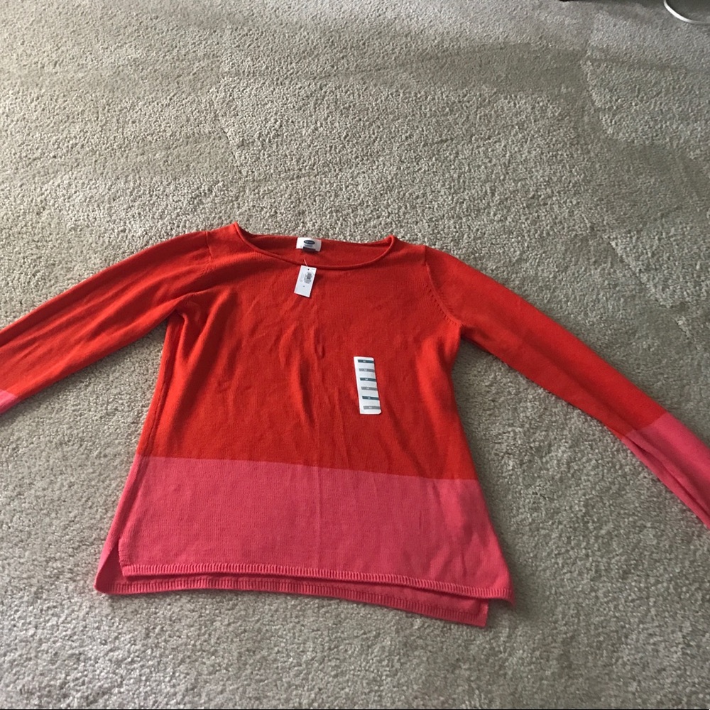 Old Navy sweater