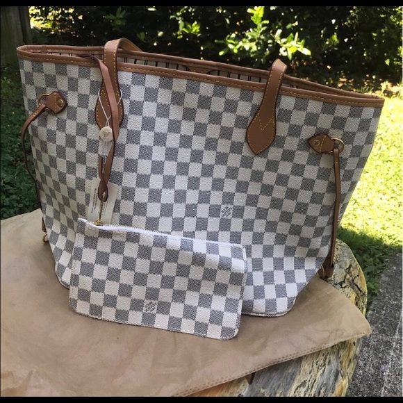 Fashion Handbag Tote - Picture 2 of 4