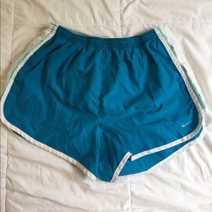 Nike || running shorts