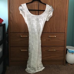 White lace body con dress