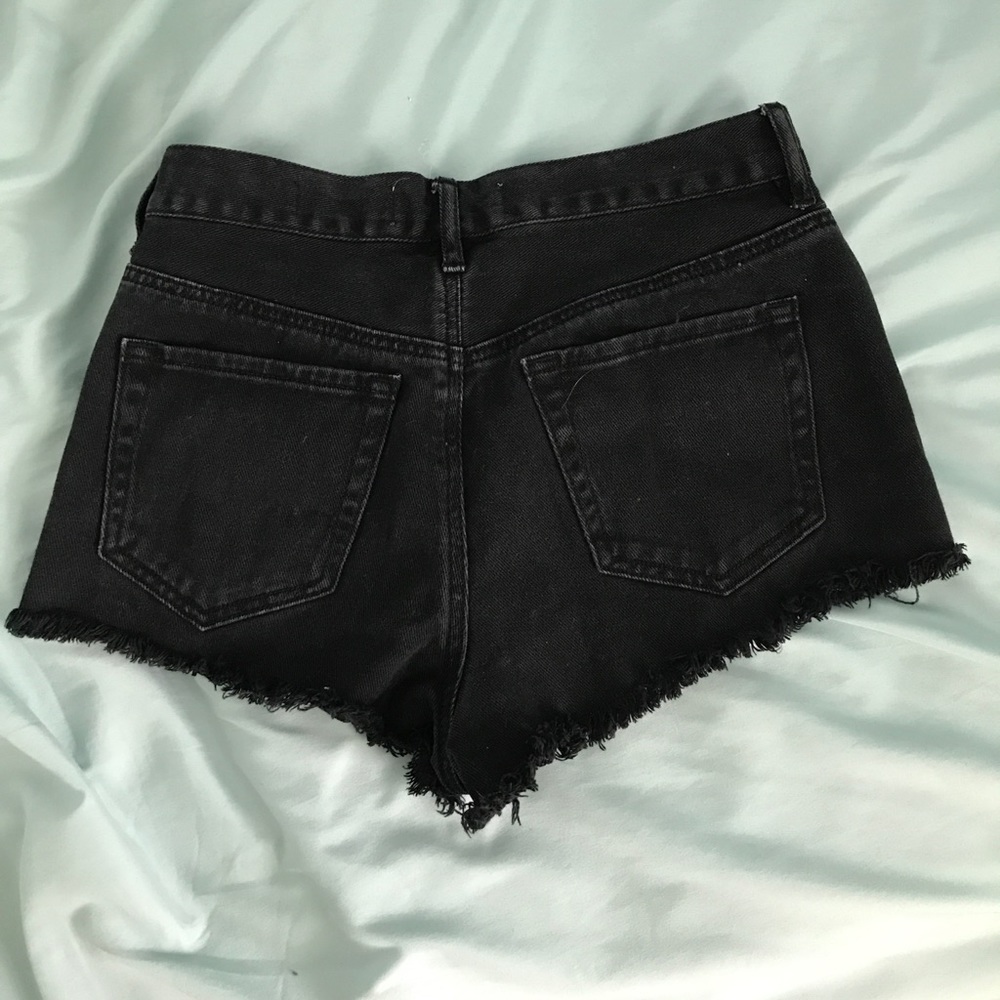 High- Rise Shorts - Picture 2 of 2