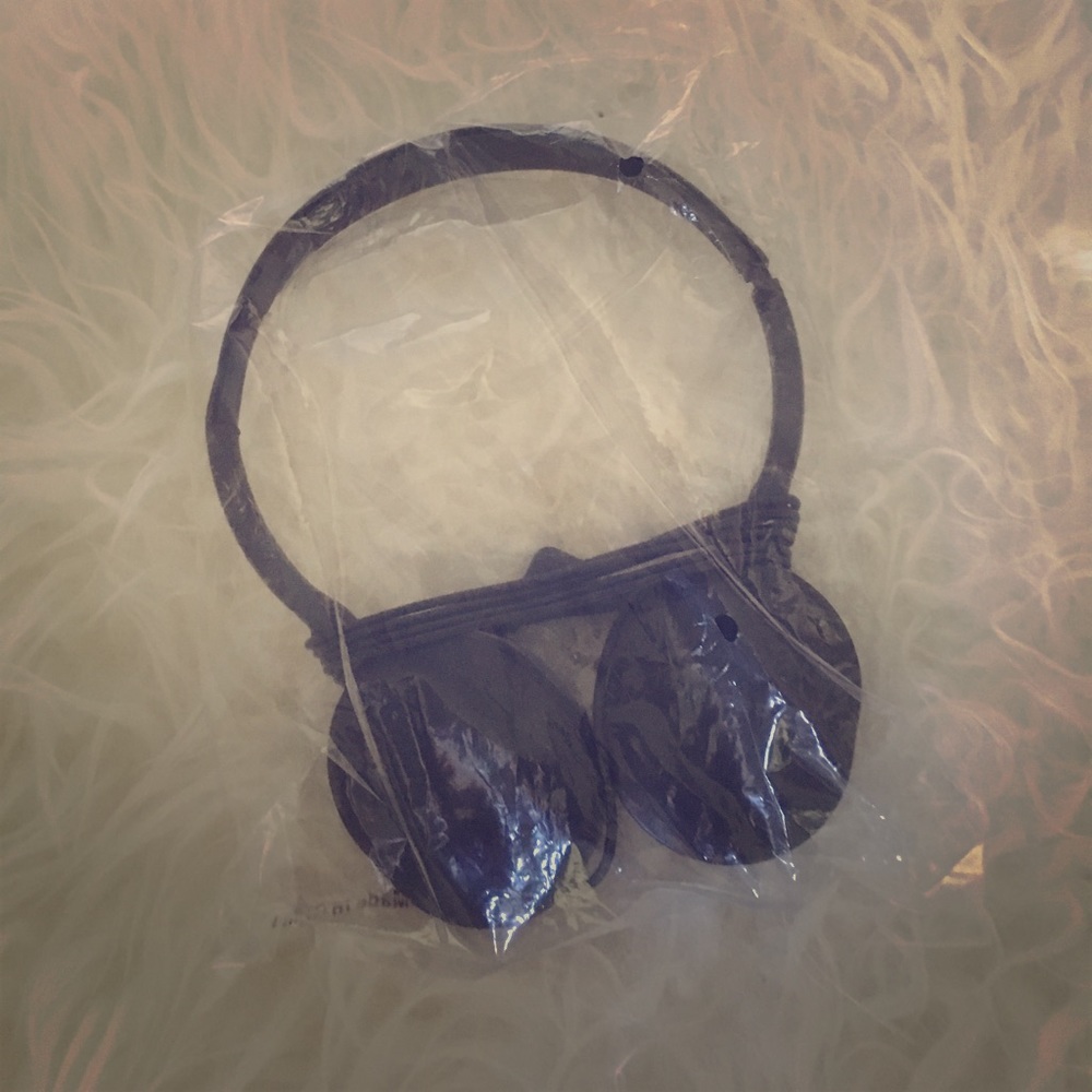 Earphones