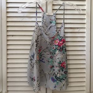 Sis•sis Scalloped Tank