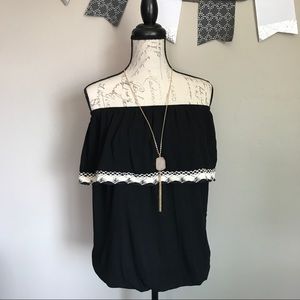 Torrid Black Sleeveless Top sz 3