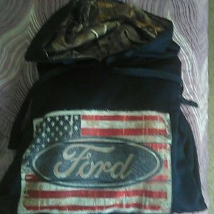 XL Ford Camo hoodie