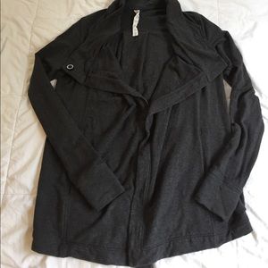 Lululemon || sweater